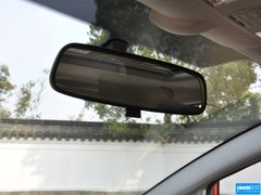 2013款 两厢 1.5L  自动 运动型