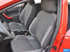 2013款 两厢 1.5L  自动 运动型