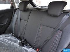 2013款 两厢 1.5L  自动 运动型