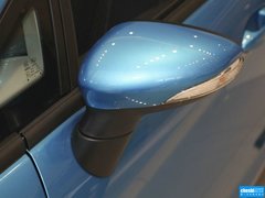 2013款 两厢 1.5L  自动 运动型