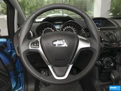 2013款 两厢 1.5L  自动 运动型