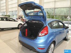 2013款 两厢 1.5L  自动 运动型