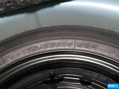 2013款 两厢 1.5L  自动 运动型