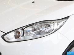 2013款 两厢 1.5L  自动 运动型