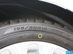2013款 两厢 1.5L  自动 运动型