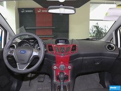 2013款 两厢 1.5L  自动 运动型