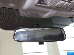 2013款 两厢 1.5L  自动 运动型