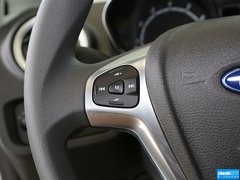 2013款 两厢 1.5L  自动 运动型