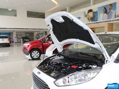 2013款 两厢 1.5L  自动 运动型