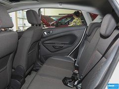 2013款 两厢 1.5L  自动 运动型
