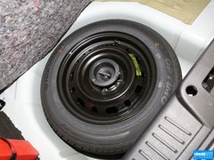 2013款 两厢 1.5L  自动 运动型