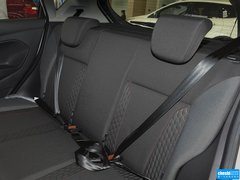 2013款 两厢 1.5L  自动 运动型