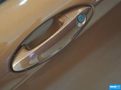 2013款 两厢 1.5L  自动 运动型