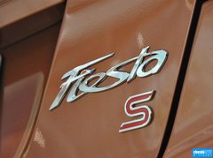 2013款 两厢 1.5L  自动 运动型