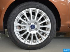 2013款 两厢 1.5L  自动 运动型