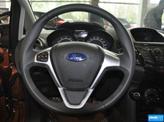 2013款 两厢 1.5L  自动 运动型