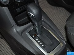 2013款 两厢 1.5L  自动 运动型