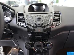 2013款 两厢 1.5L  自动 运动型