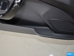 2013款 两厢 1.5L  自动 运动型