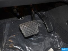 2013款 两厢 1.5L  自动 运动型