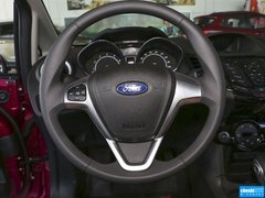 2013款 两厢 1.5L  自动 运动型