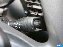 2013款 两厢 1.5L  自动 运动型
