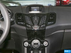 2013款 两厢 1.5L  自动 运动型