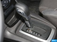 2013款 两厢 1.5L  自动 运动型