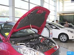 2013款 两厢 1.5L  自动 运动型