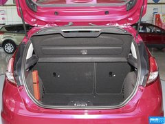 2013款 两厢 1.5L  自动 运动型