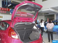 2013款 两厢 1.5L  自动 运动型