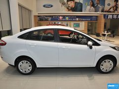 2013款 三厢 1.5L 手动 风尚型