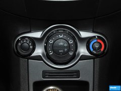 2013款 三厢 1.5L 手动 风尚型