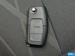 2013款 三厢 1.5L 手动 风尚型