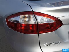 2013款 三厢 1.5L 手动 风尚型