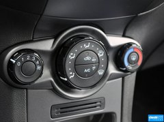 2013款 三厢 1.5L 手动 风尚型