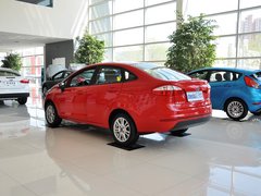 2013款 三厢 1.5L DCT 品尚型