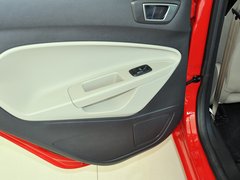 2013款 三厢 1.5L DCT 品尚型