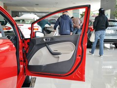 2013款 三厢 1.5L DCT 品尚型