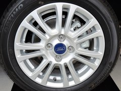 2013款 三厢 1.5L DCT 品尚型