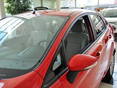 2013款 三厢 1.5L DCT 品尚型