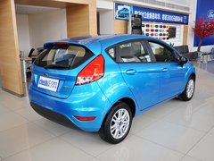 2013款 两厢 1.5L DCT 品尚型