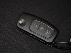 2013款 两厢 1.5L DCT 品尚型