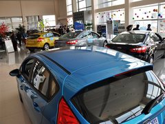 2013款 两厢 1.5L DCT 品尚型