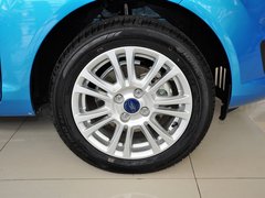 2013款 两厢 1.5L DCT 品尚型