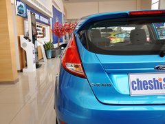 2013款 两厢 1.5L DCT 品尚型