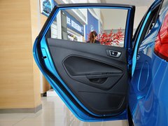 2013款 两厢 1.5L DCT 品尚型