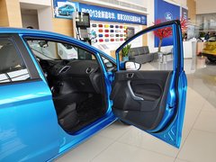2013款 两厢 1.5L DCT 品尚型