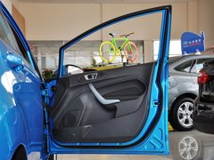 2013款 两厢 1.5L DCT 品尚型