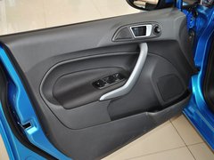 2013款 两厢 1.5L DCT 品尚型